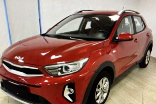 Kia Stonic 1.2 GPL    3