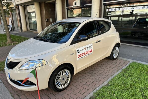 Ypsilon 1.2 -2018     16