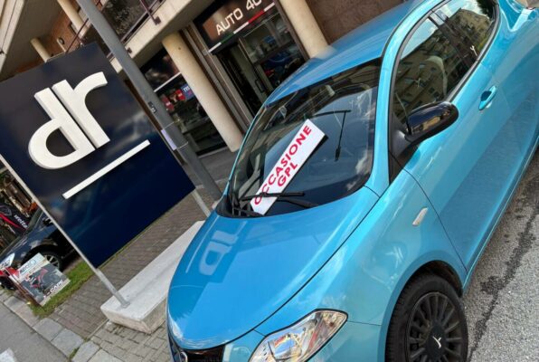 Ypsilon 2015     5